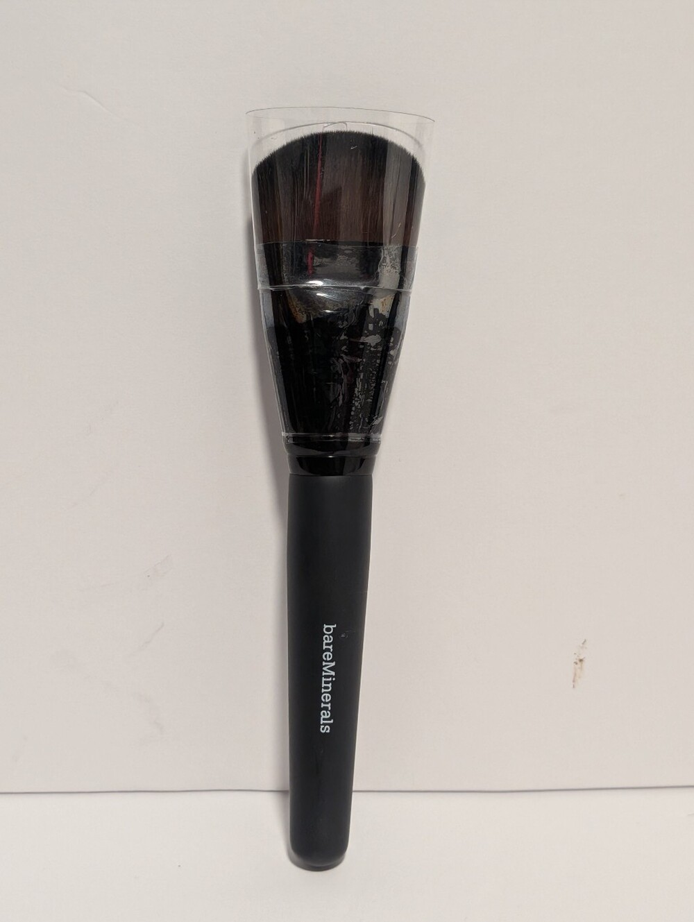New With Sealed.BareMinerals luxe Performance brush